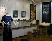 topics-scene-in-gallery 09