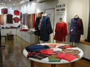 topics-scene-in-gallery 10